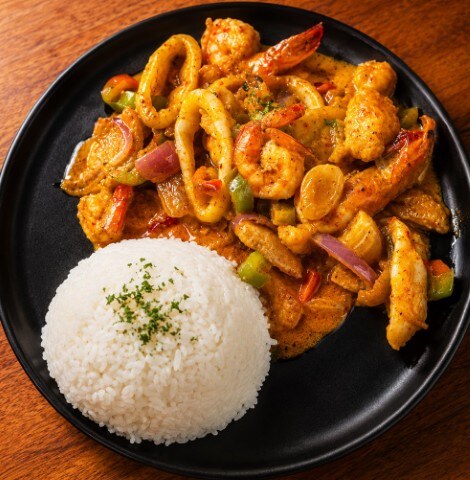 Mixed Seafood Curry with Rice