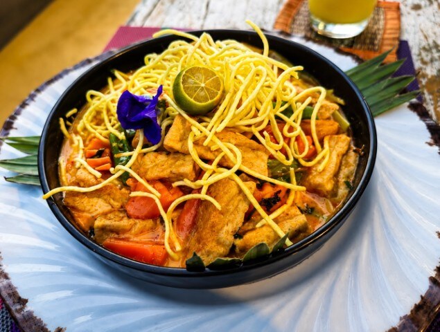 Khao Soi Gai