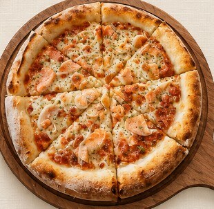 Creamy Salmon Pizza