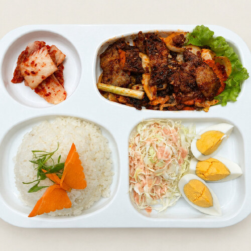 Jeyuk Bokkeum (Seoul Lunch)